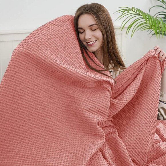 COTTON Waffle Weave Blanket King Size Pink Soft Lightweight Bed Blanket NWT - Picture 4 of 8